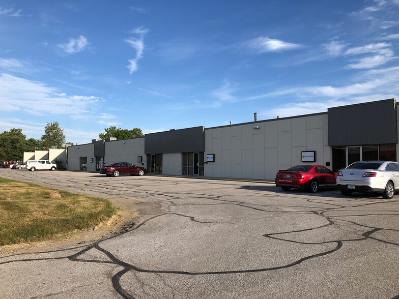 5522-5538 W Raymond St, Indianapolis, IN for lease - Building Photo - Image 1 of 1