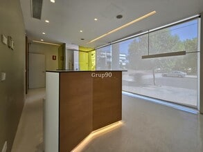 Office/Retail in Lleida, Lérida for lease Interior Photo- Image 2 of 18