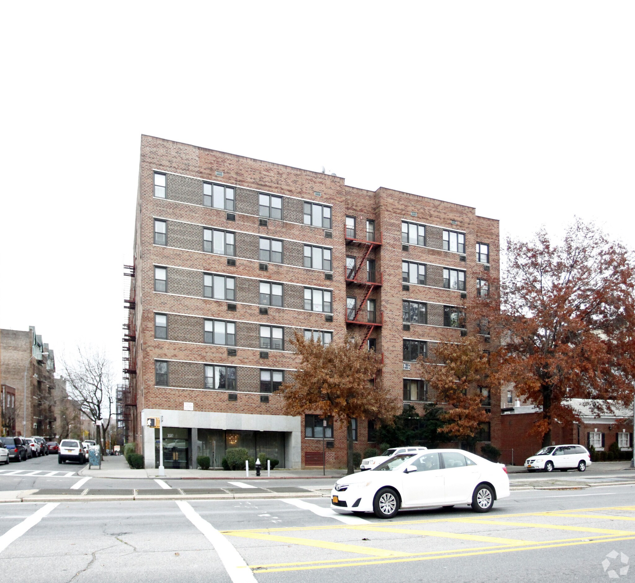 3010 Grand Concourse, Bronx, NY for sale Primary Photo- Image 1 of 1