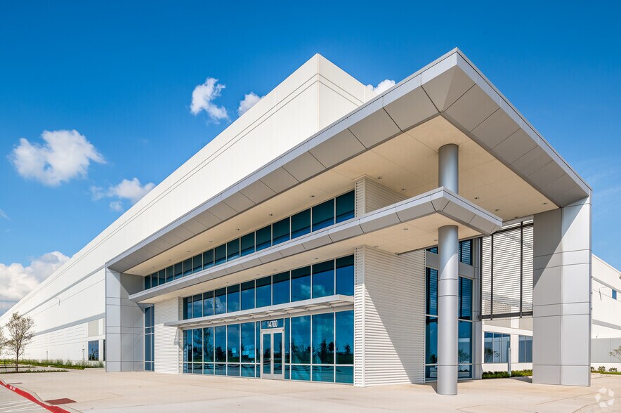 14700 Blue Mound Rd, Fort Worth, TX 76052