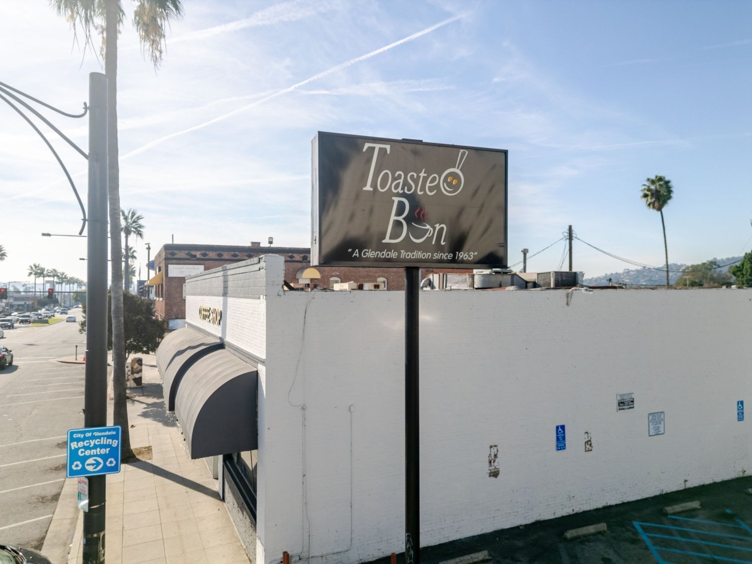 1013 S Brand Blvd, Glendale, CA for lease Building Photo- Image 1 of 55