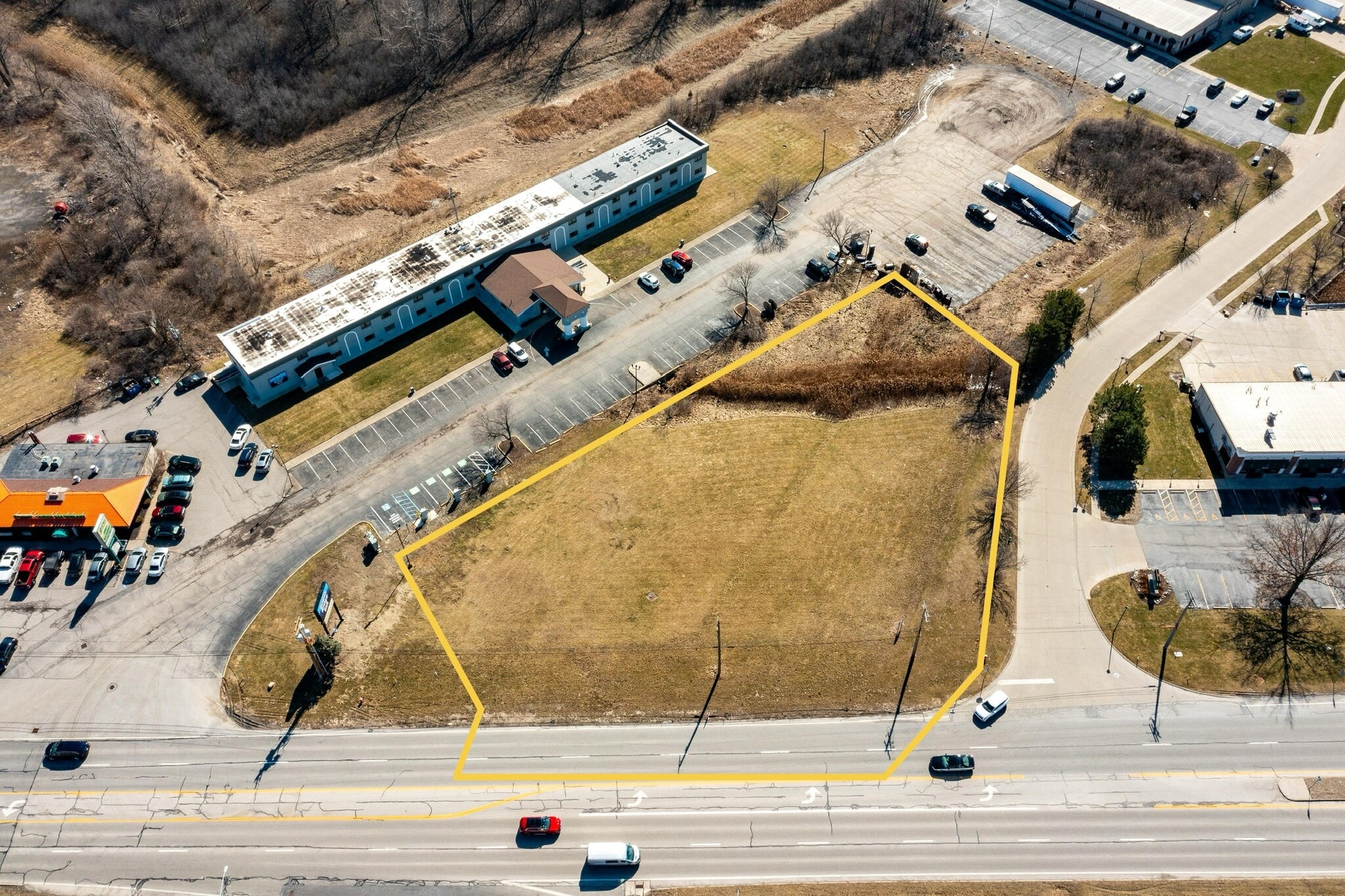 32801 Lorain Rd, North Ridgeville, OH for sale Primary Photo- Image 1 of 9