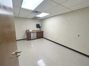 255 Delaware Ave, Buffalo, NY for lease Interior Photo- Image 1 of 4