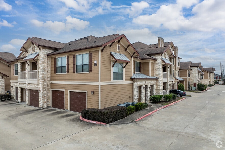 24949 Katy Ranch Rd, Katy, TX for sale - Primary Photo - Image 1 of 1