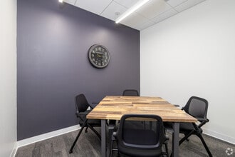 701 Green Valley Rd, Greensboro, NC for lease Interior Photo- Image 2 of 3