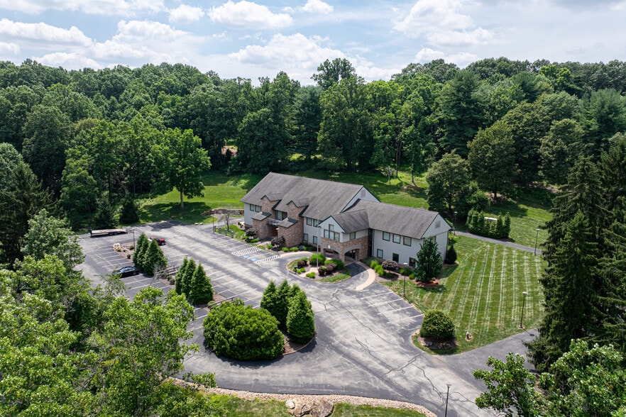 220 Megawatt Ln, Greensburg, PA for sale - Building Photo - Image 3 of 24