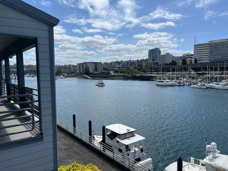 1200 E D St, Tacoma, WA for lease - Building Photo - Image 3 of 6