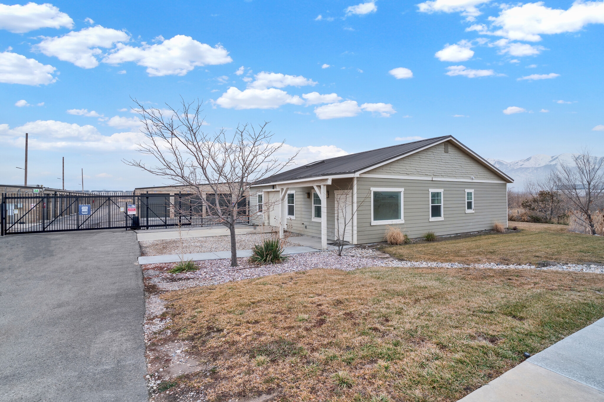 7425 W Highway 201, Magna, UT for lease Building Photo- Image 1 of 5