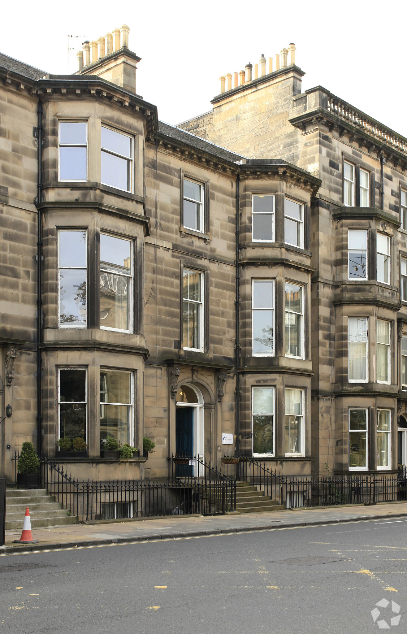 48 Palmerston Pl, Edinburgh for lease Primary Photo- Image 1 of 7