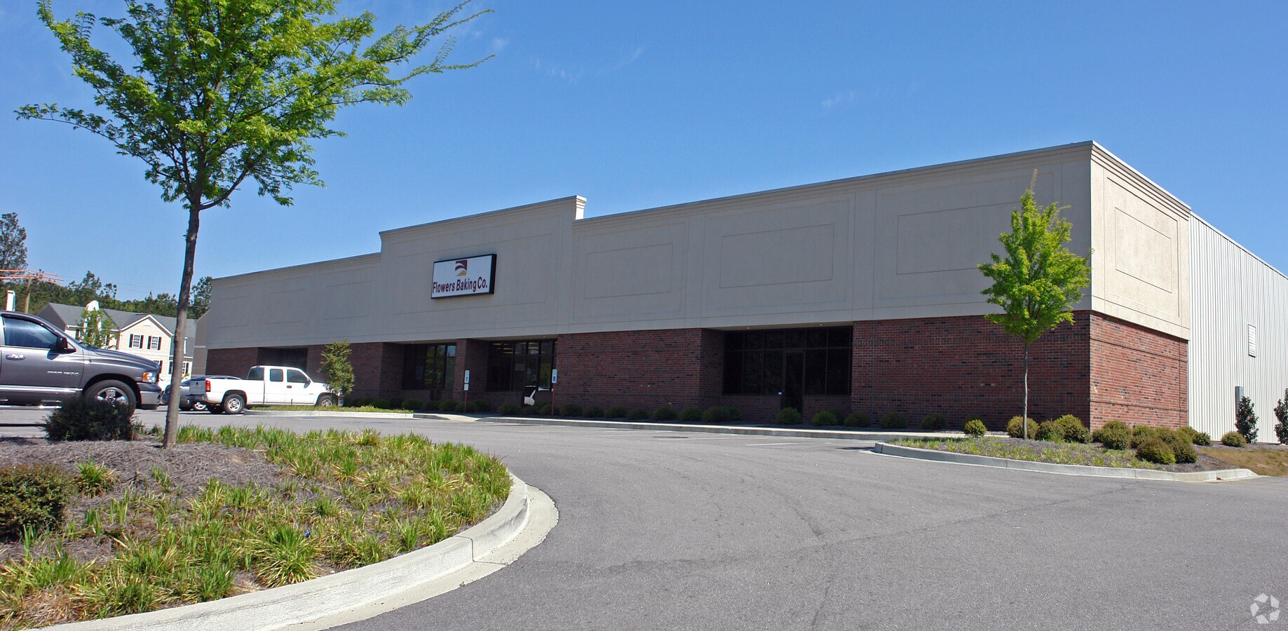 1966 Bluff Rd, Columbia, SC 29201