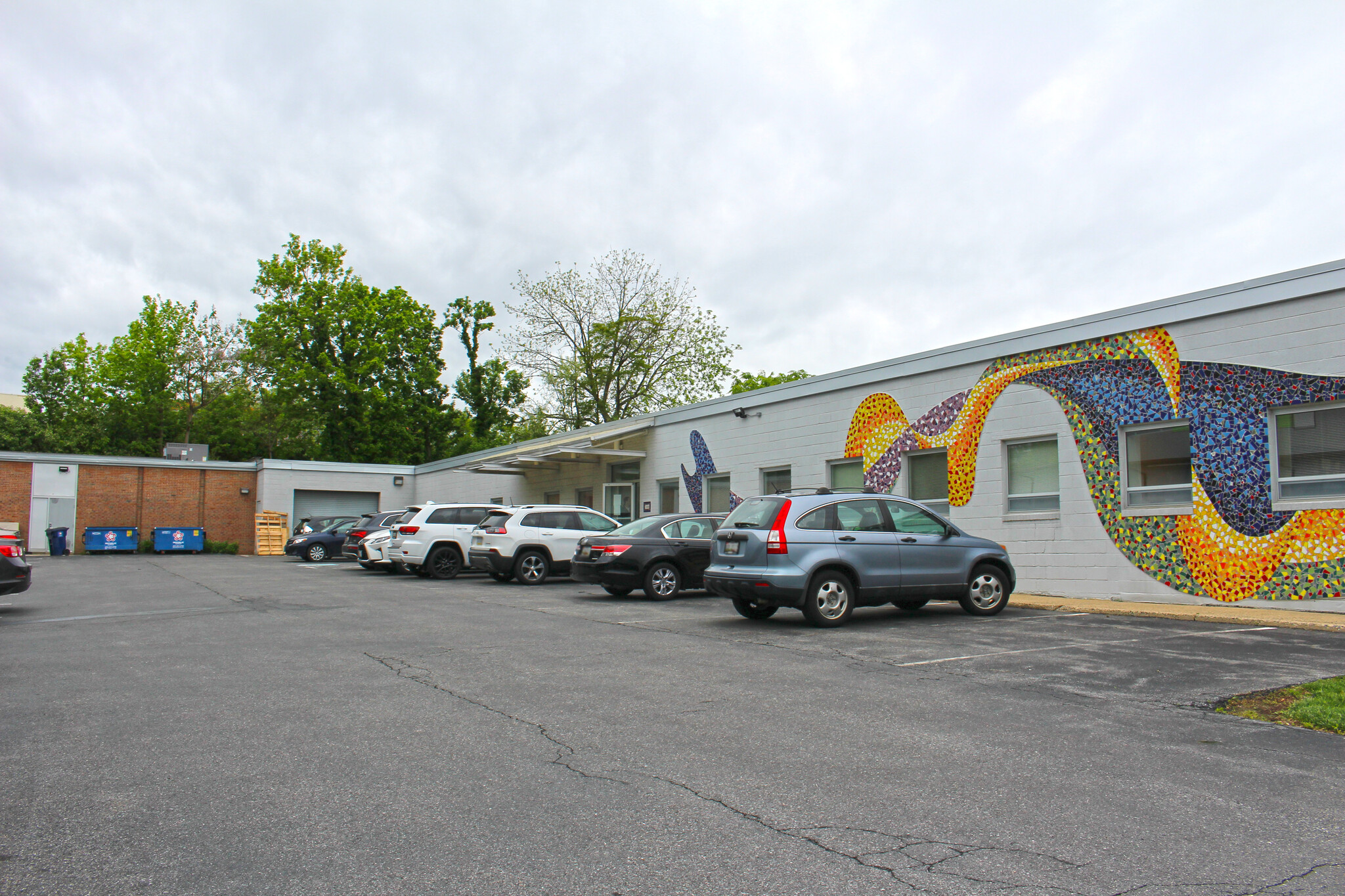 300 N Stonestreet Ave, Rockville, MD for lease Building Photo- Image 1 of 17