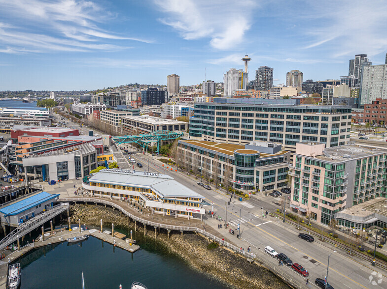 2200 Alaskan Way, Seattle, WA for lease - Building Photo - Image 3 of 6