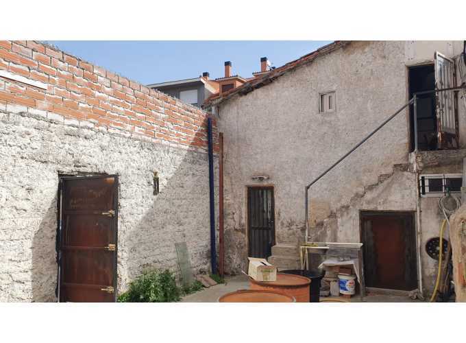 Calle de Manuel Sandoval, 25, Torrejón de Ardoz, Madrid for sale - Primary Photo - Image 1 of 2