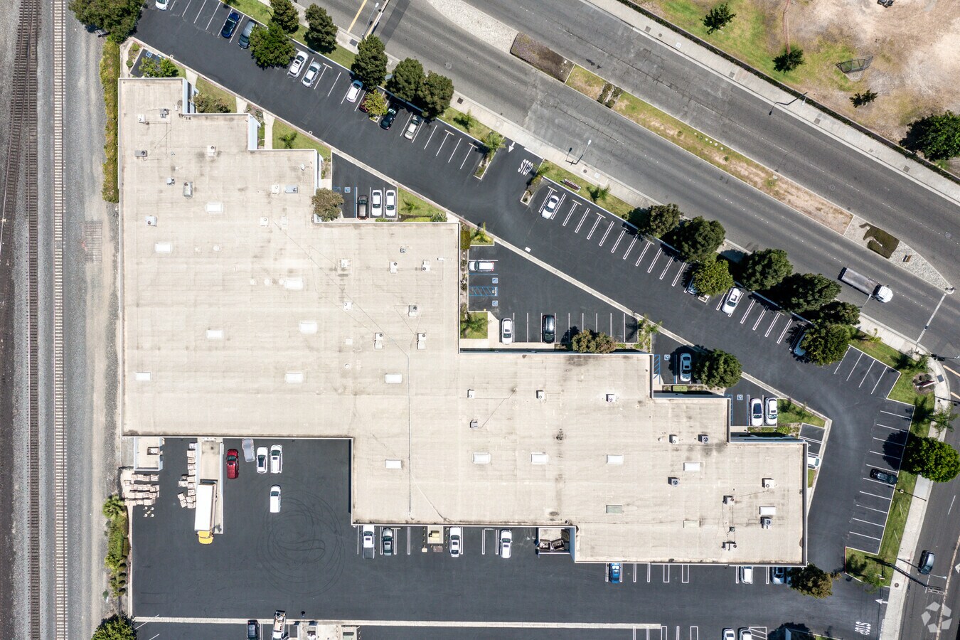 745831 S Lemon Ave, Walnut, CA 91789