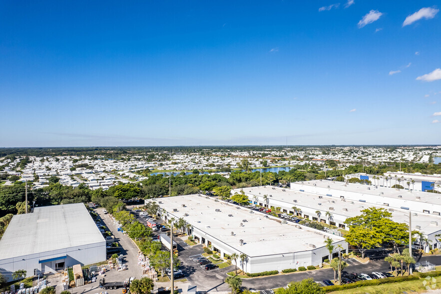 2000-2023 Corporate Dr, Boynton Beach, FL for lease - Building Photo - Image 2 of 6