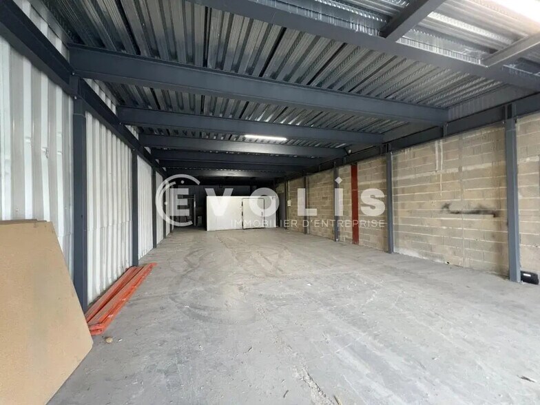 Flex in Valenton for lease - Interior Photo - Image 3 of 6