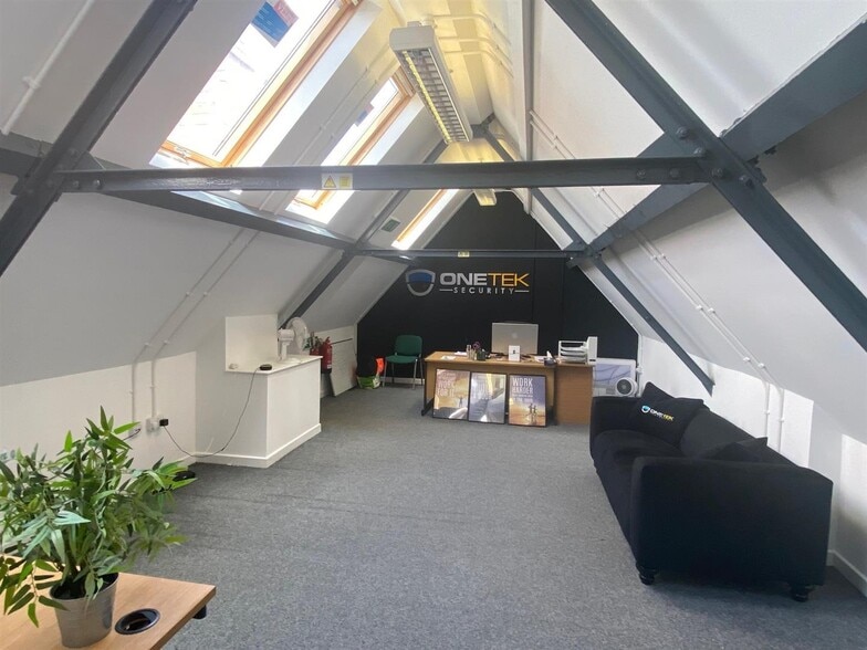 Burns Ln, Mansfield for lease - Interior Photo - Image 3 of 5