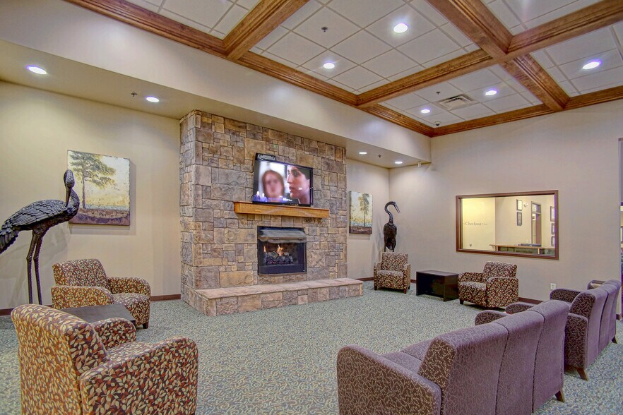 2809-2847 W Andrew Johnson Hwy, Morristown, TN for sale - Building Photo - Image 1 of 1