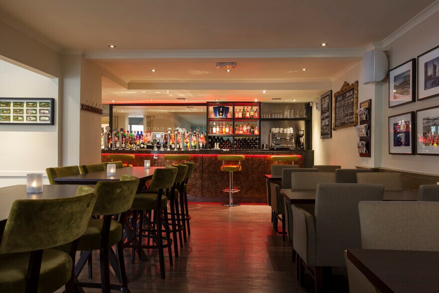 20 Dirleton Ave, North Berwick for sale - Building Photo - Image 2 of 14