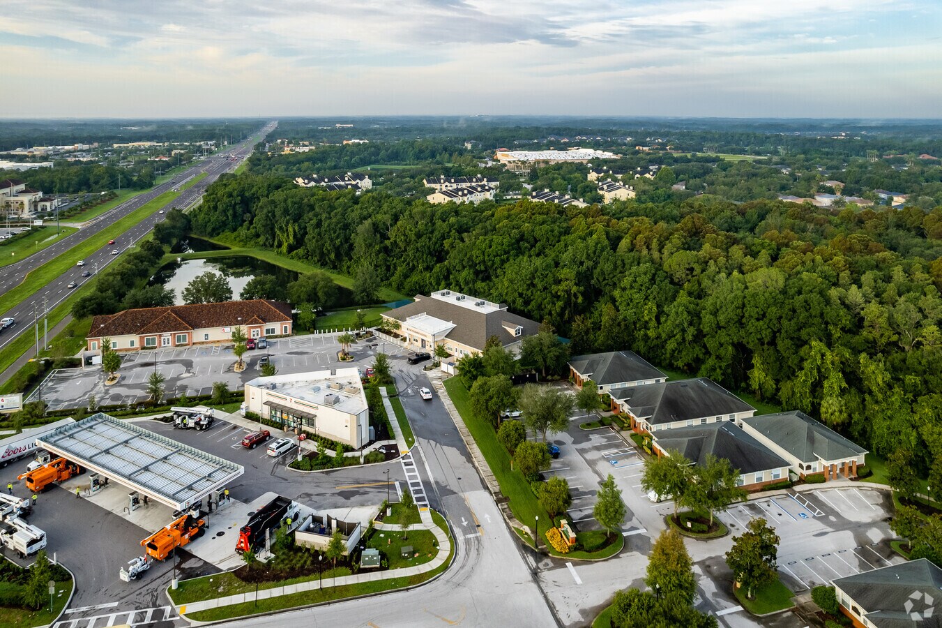 2533 Windguard Cir, Wesley Chapel, FL 33544