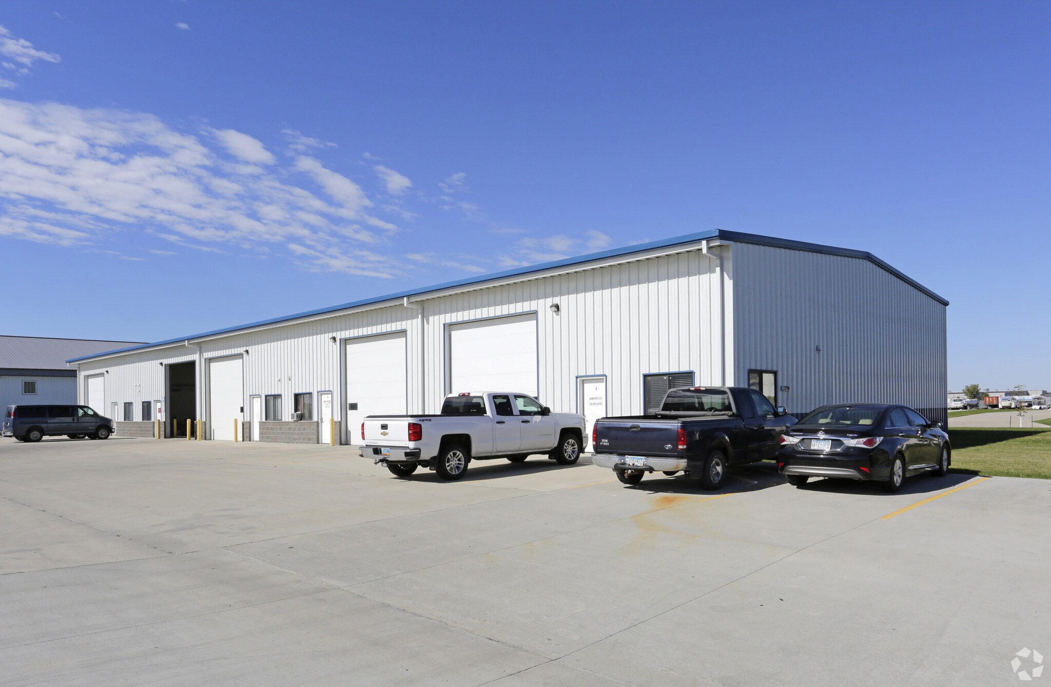 1290 46th St N, Fargo, ND for sale Primary Photo- Image 1 of 1