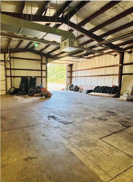 6630 Rawsonville Rd, Belleville, MI for sale - Building Photo - Image 3 of 7