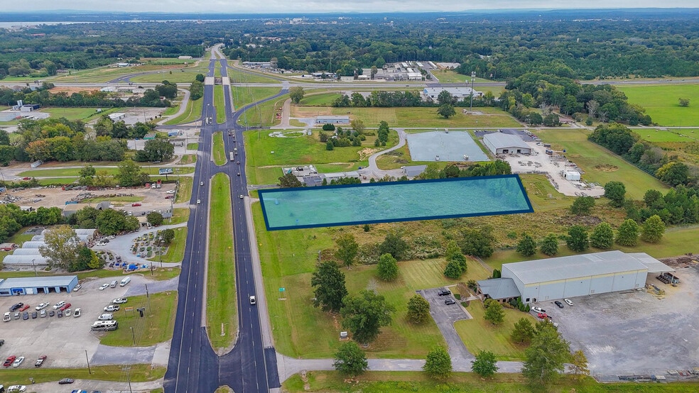 2545 Gordon Terry Pky, Decatur, AL for sale - Building Photo - Image 2 of 8