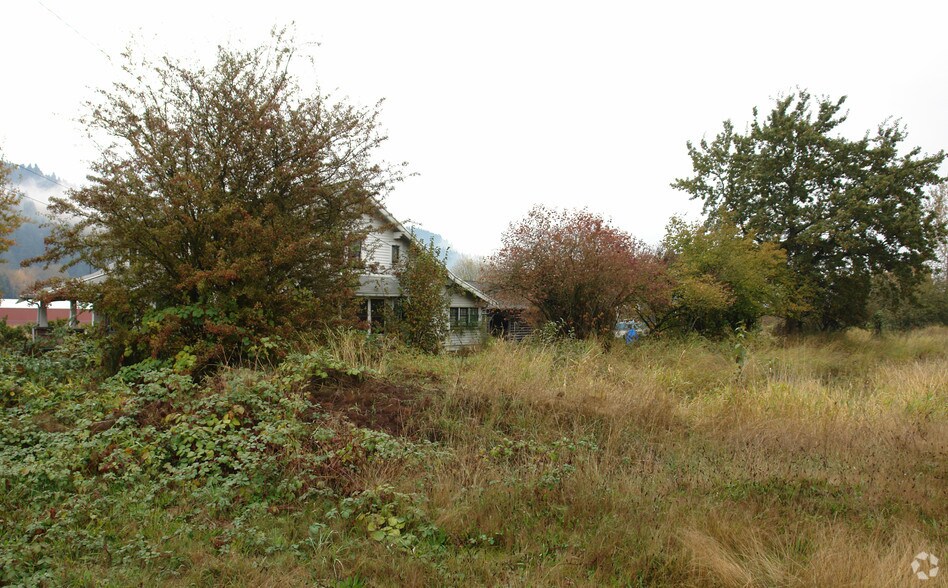 16402 64th St E, Sumner, WA for sale - Primary Photo - Image 1 of 1