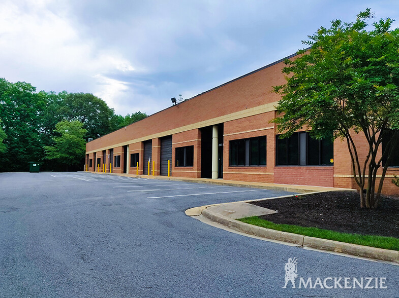 2001-2003 Commerce Park Dr, Annapolis, MD for lease - Building Photo - Image 1 of 13