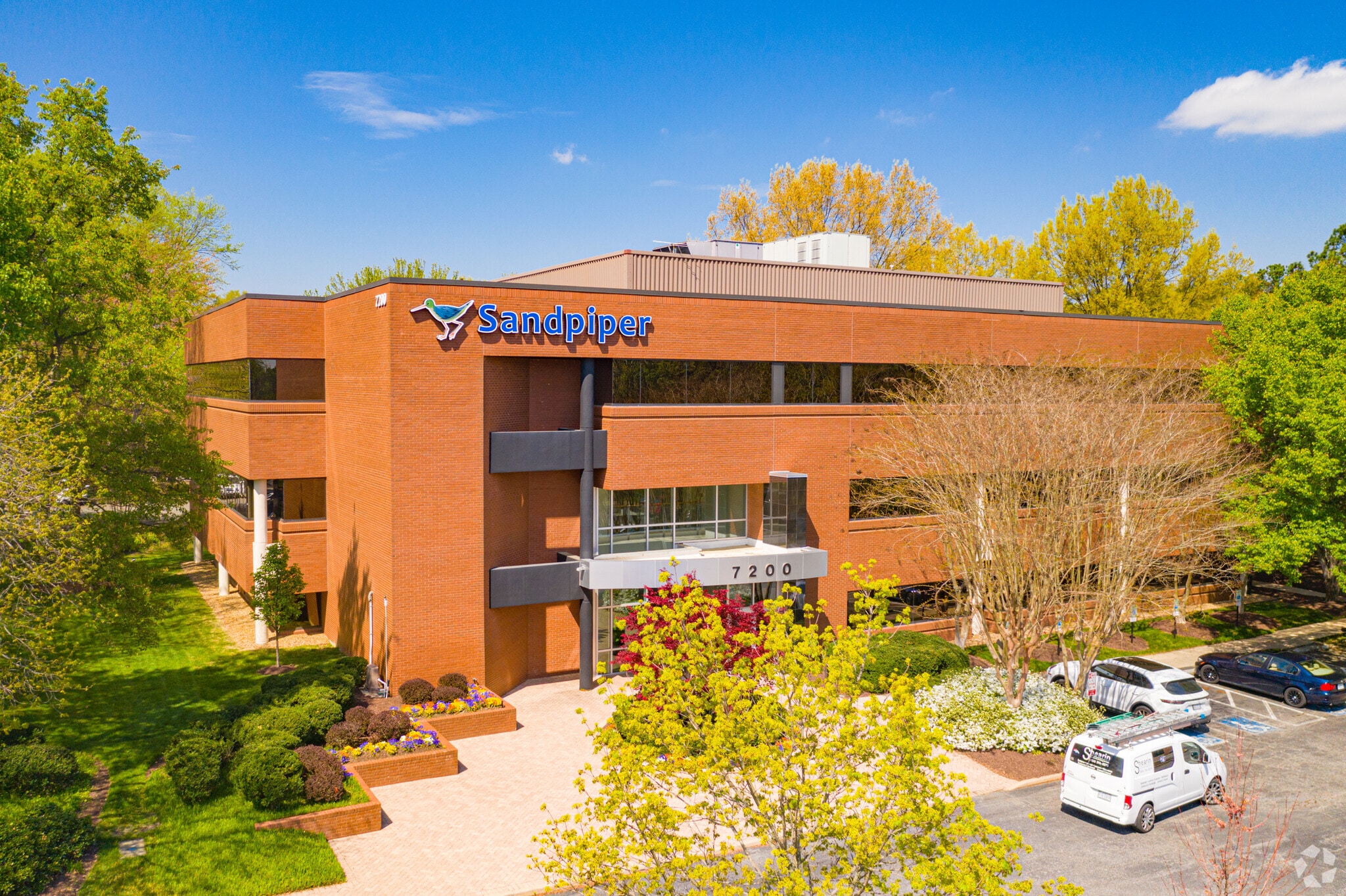 7200 Glen Forest Dr, Richmond, VA for lease Building Photo- Image 1 of 6