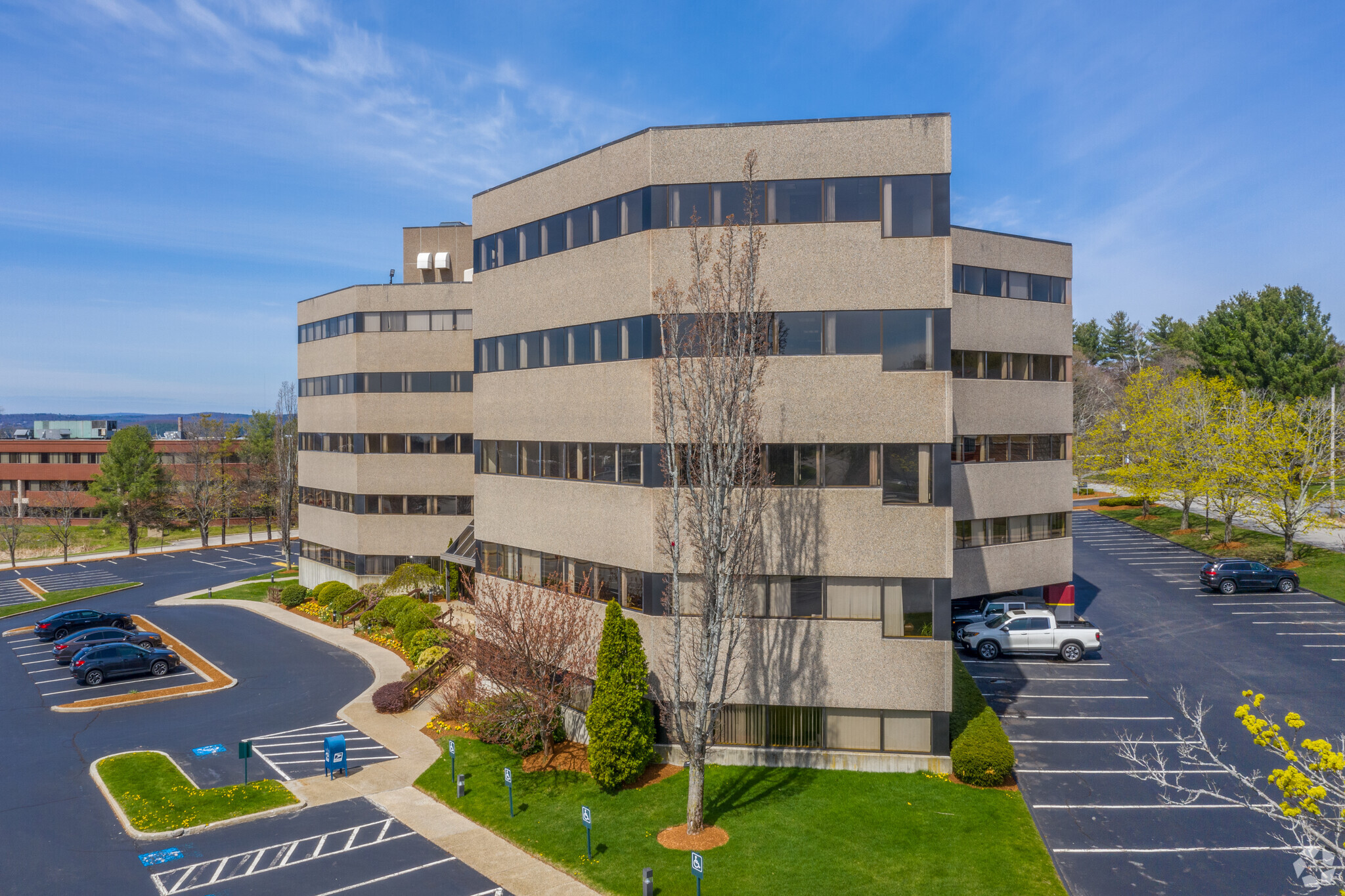 33 Boston Post Rd W, Marlborough, MA 01752 - Office for Lease | LoopNet