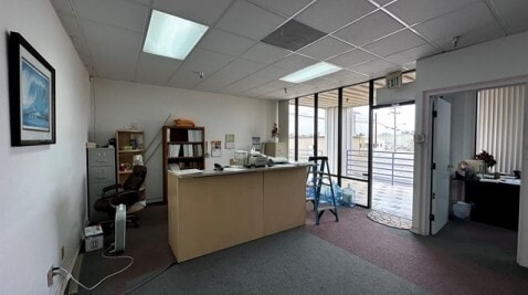 17012 Roper St, Mojave, CA for lease - Interior Photo - Image 2 of 6