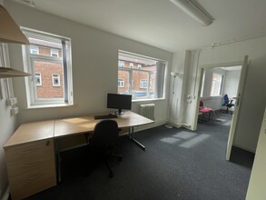 Crewe Green Rd, Crewe for lease Interior Photo- Image 2 of 3