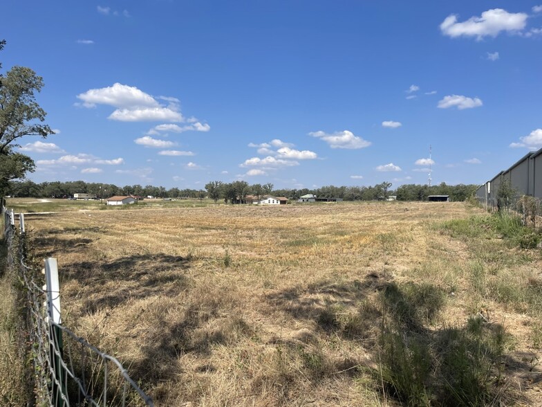 1604 State Highway 71, Cedar Creek, TX for sale - Building Photo - Image 1 of 3