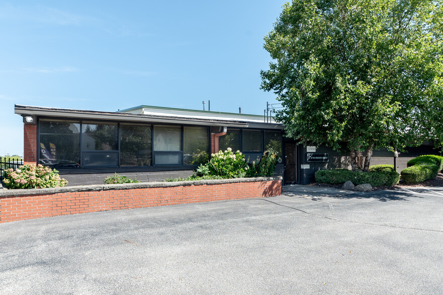 12600 Triskett Rd, Cleveland, OH for lease - Building Photo - Image 1 of 17