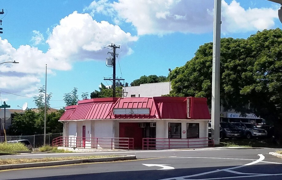 98-371 Kamehameha Hwy, Aiea, HI for sale - Building Photo - Image 1 of 1