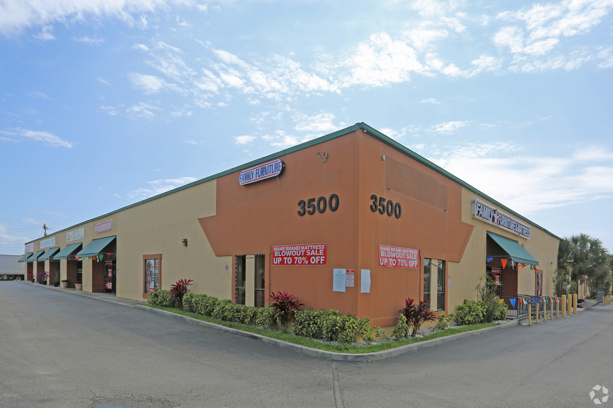 3500 45th St, West Palm Beach, FL for lease Primary Photo- Image 1 of 13