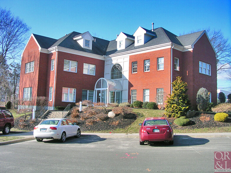 288 Highland Ave, Cheshire, CT for lease - Building Photo - Image 2 of 29