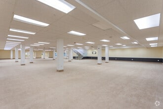 1001 28th St SW, Wyoming, MI for lease Interior Photo- Image 1 of 8