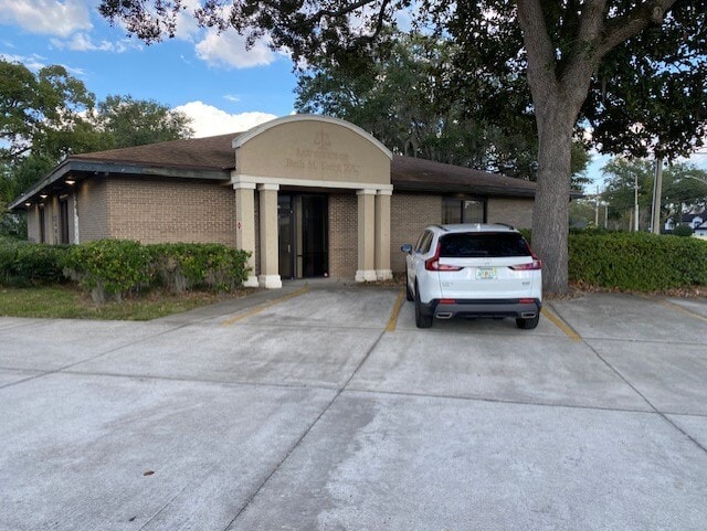 3941-3943 Baymeadows Rd, Jacksonville, FL for lease - Building Photo - Image 1 of 1