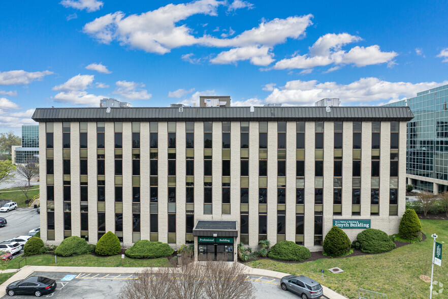 5445-5601 Loch Raven Blvd, Baltimore, MD for lease - Building Photo - Image 2 of 7