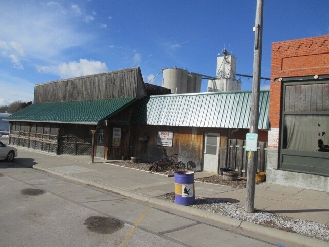 304 Sherman St, Benedict, NE for sale Primary Photo- Image 1 of 1