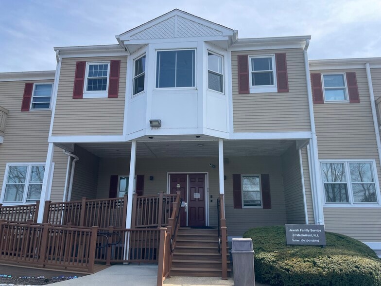 256 Columbia Tpke, Florham Park, NJ for sale - Building Photo - Image 2 of 18