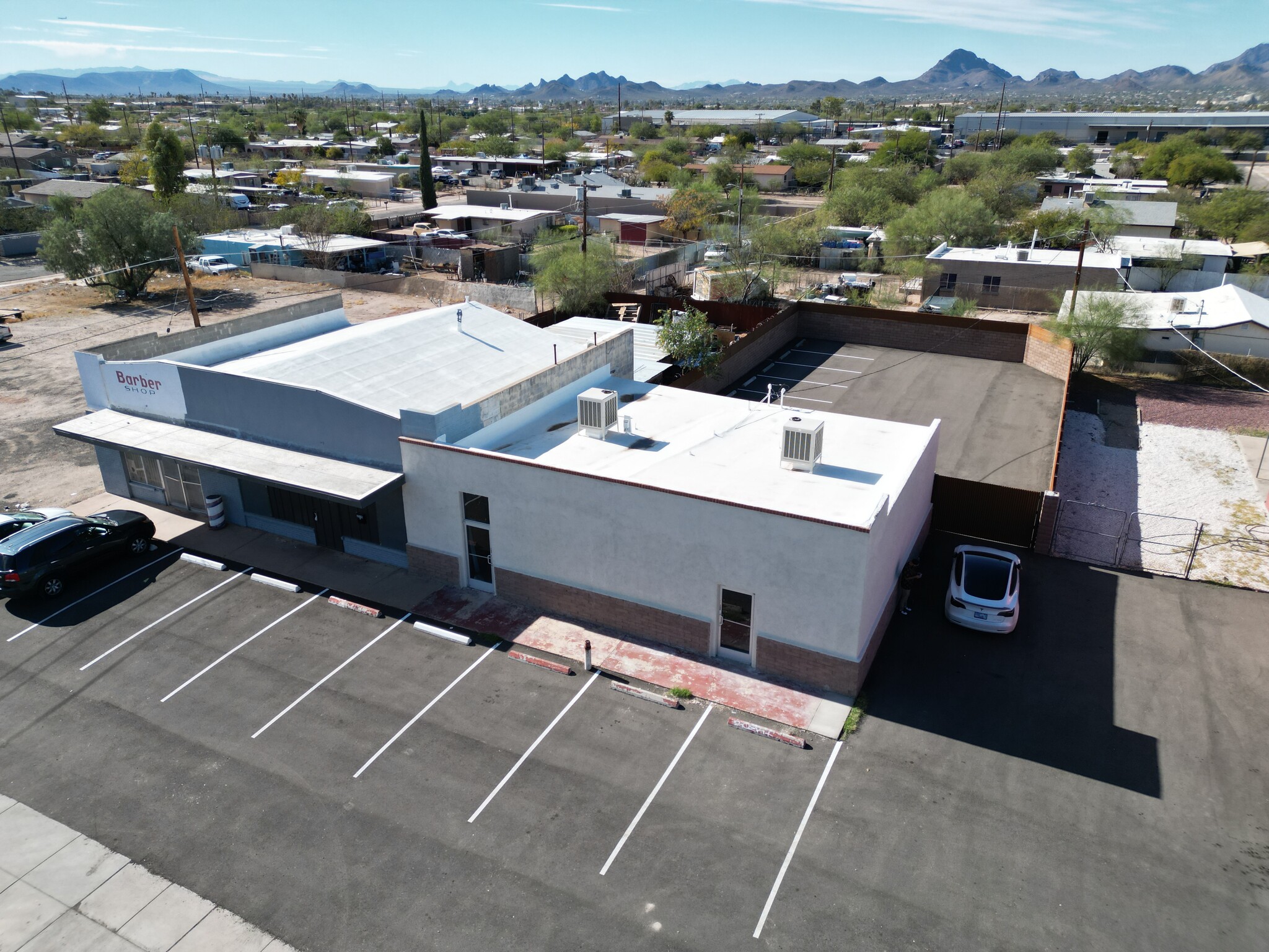 2010 S Park Ave, Tucson, AZ for lease Building Photo- Image 1 of 3