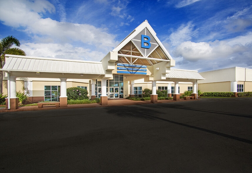 10301 Hagen Ranch Rd, Boynton Beach, FL for lease - Building Photo - Image 2 of 6