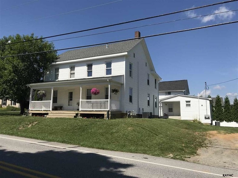 2520 Freysville Rd, Red Lion, PA 17356