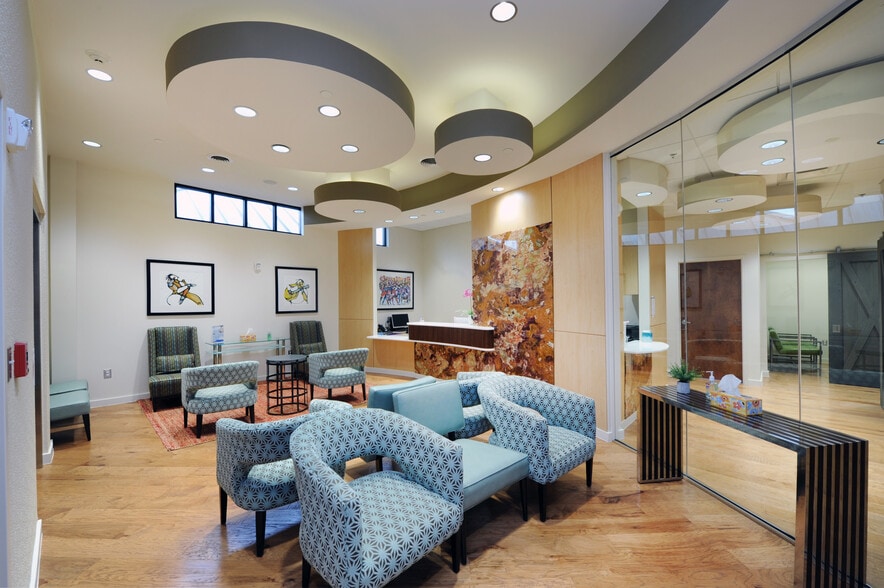 3450 Acworth Due West Rd, Kennesaw, GA for sale - Building Photo - Image 2 of 17