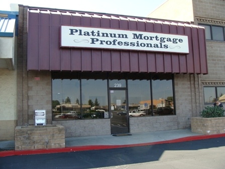 235 S Main St, Red Bluff, CA for lease - Primary Photo - Image 2 of 2