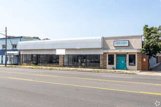 More details for 208-210 Medford Ave, Patchogue, NY - Retail for Sale