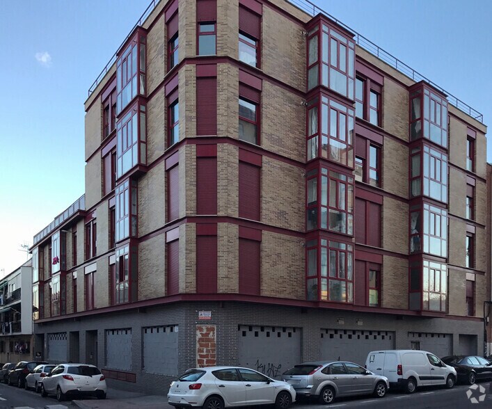 Calle Miguel Solas, 7, Madrid, Madrid for sale - Primary Photo - Image 1 of 1